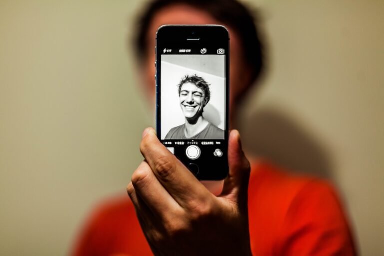 The Connection Between Digital Age Verification and Electronic Businesses