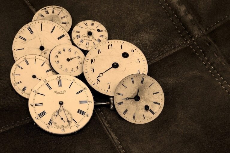 Stuck at Home? Try These 5 Habits For a More Productive Day
