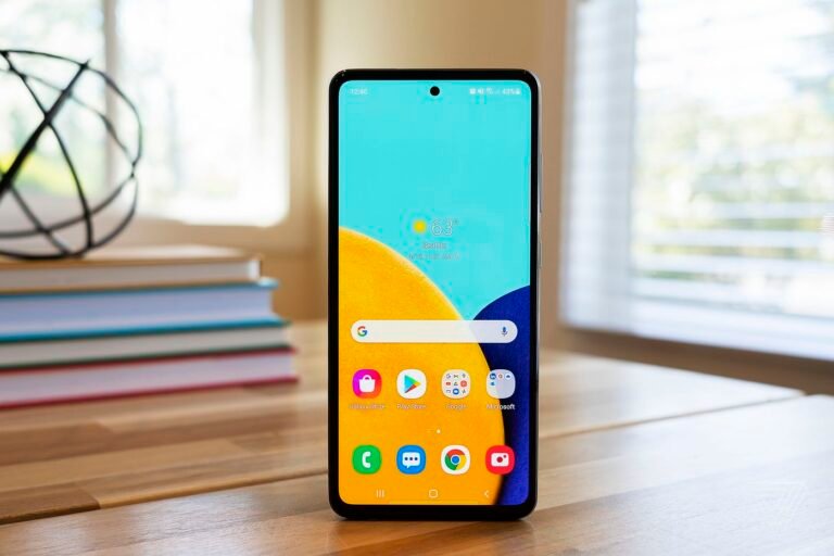 7 Tips to Keep Your Smartphone Secure in 2021