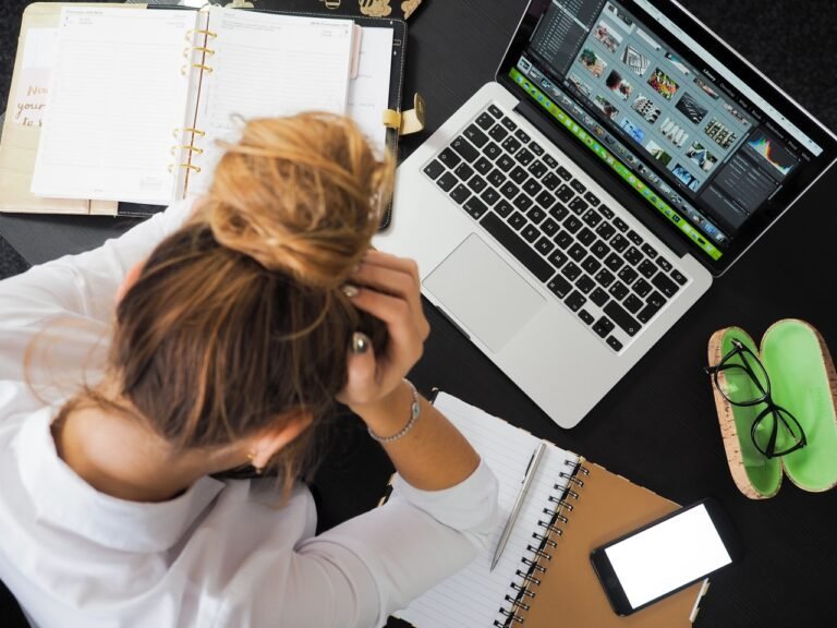 5 Quick Ways To Calm Down When You’re Overwhelmed