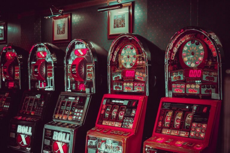 How to Pick Casino Games According To Odds 2022