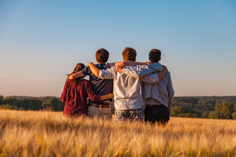 6 Fun Activities That Will Strengthen Your Friendship