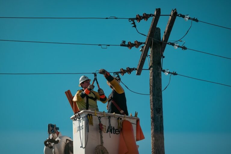 How To Find An Electrical Contractor For Your Commercial Property