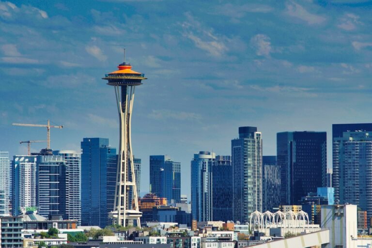 Here’s Why People Are Flocking To The Pacific Northwest.