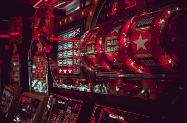 4 Interesting and Exciting Facts About Online Casinos