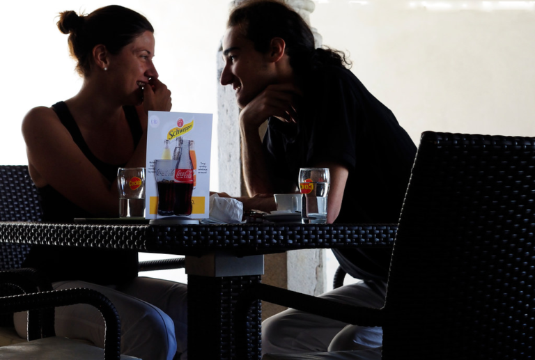 4 Handy Tips on Getting Acquainted with Ladies